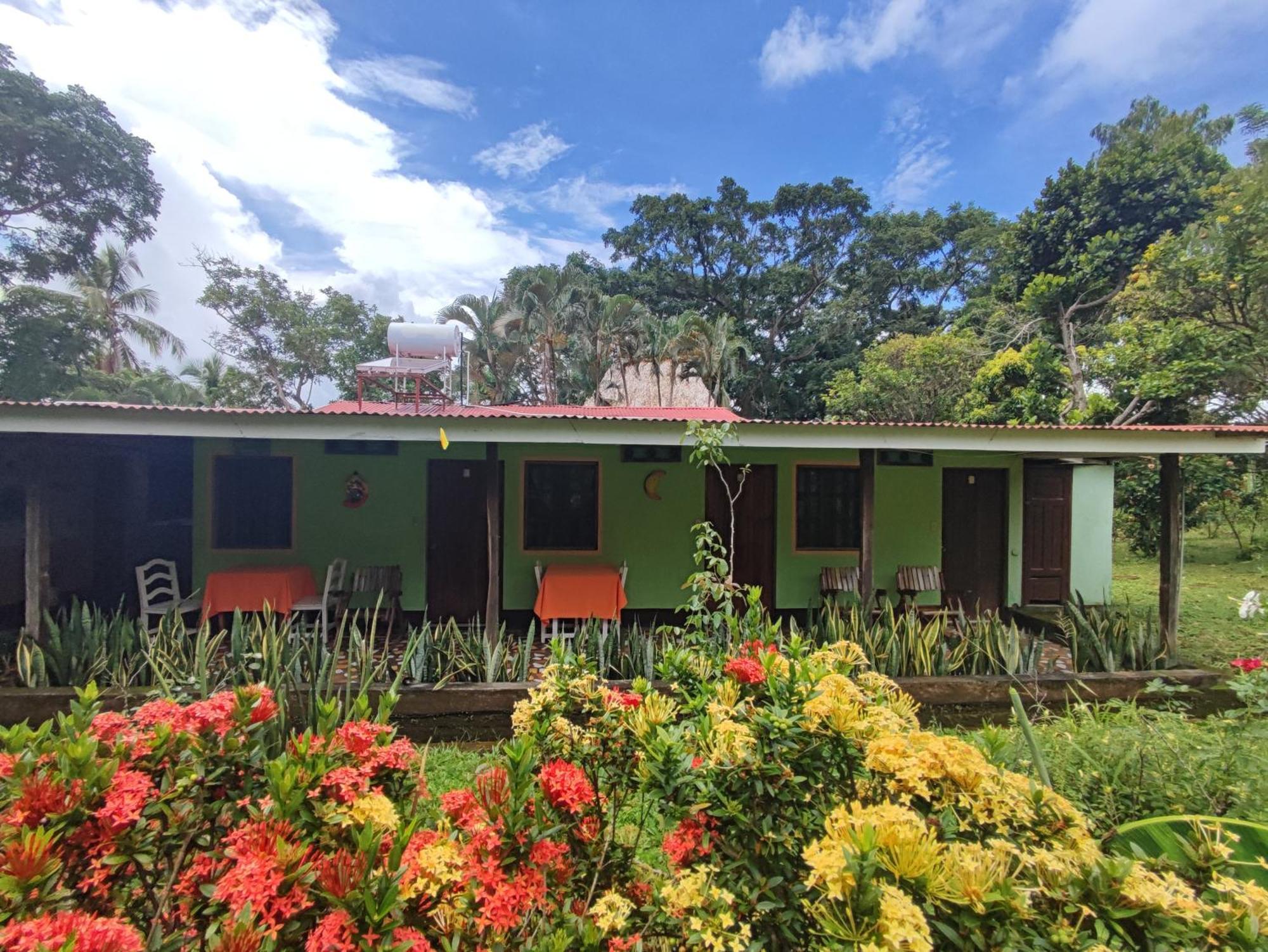 Eco-Lodge El Porvenir. Santa Cruz 객실 사진