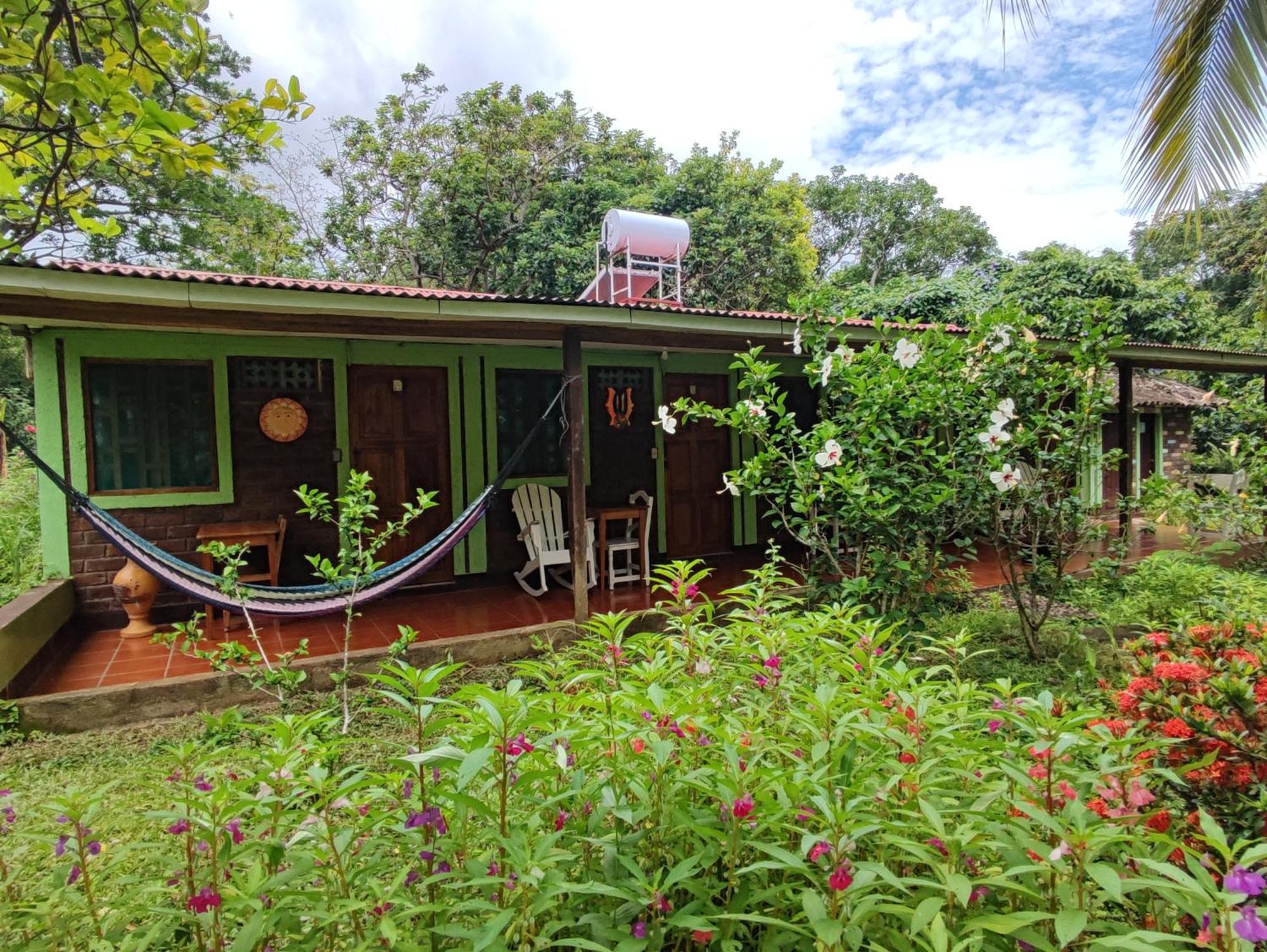 Eco-Lodge El Porvenir. Santa Cruz 객실 사진